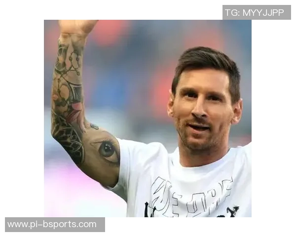 足球巨星放松时刻高清瞬间 展现休闲生活与真实一面 足球巨星放松时刻高清瞬间 展现休闲生活与真实一面